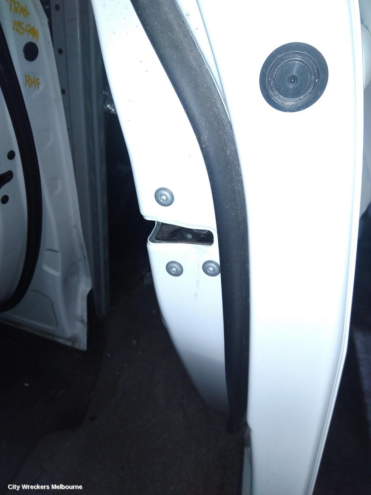 TOYOTA COROLLA CROSS DOOR/BOOT/GATE LOCK, XG10, RIGHT REAR DOOR LOCK, 01/2022 ONWARDS - Image 1