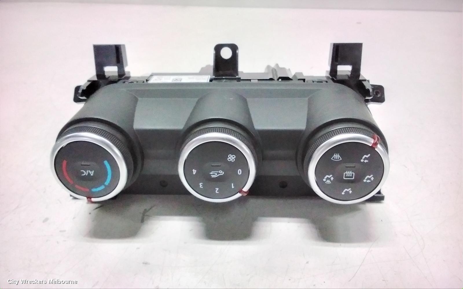 RENAULT TRAFIC HEATER/AC CONTROLS, NON CLIMATE CONTROL TYPE, X82, 01/2015 ONWARDS - Image 2