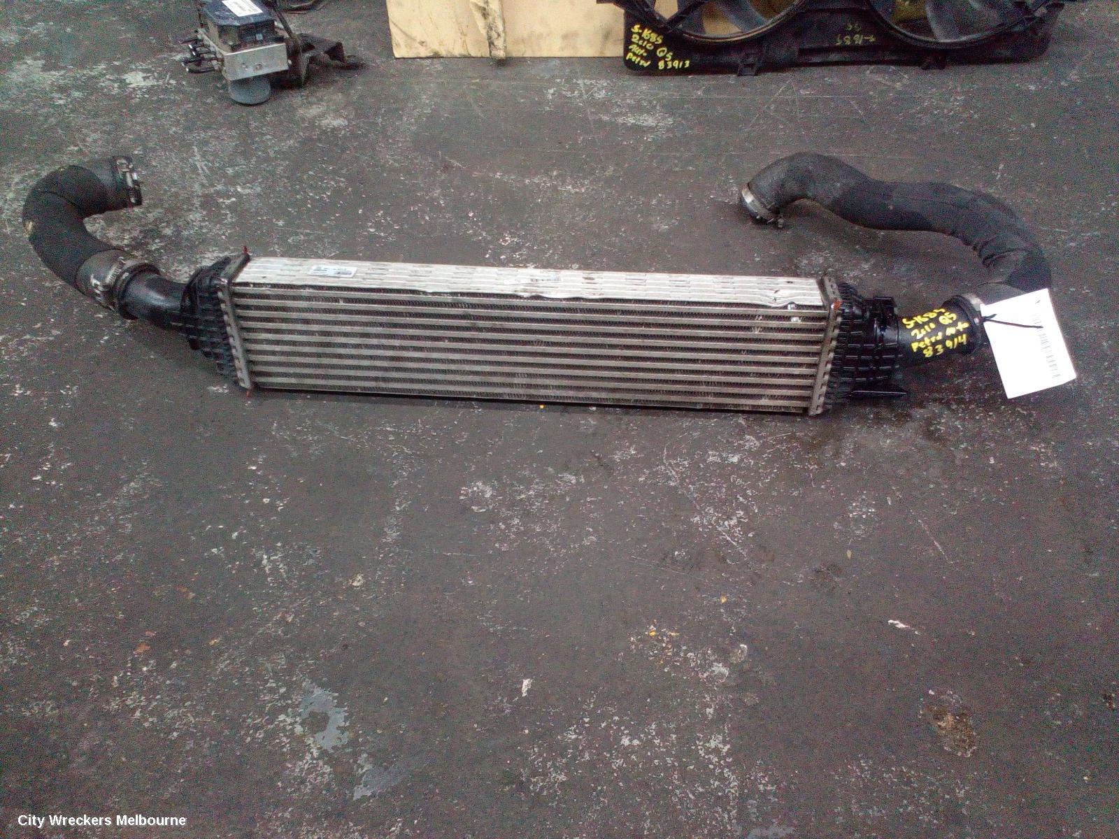 AUDI Q5 INTERCOOLER, PETROL, 2.0, CDNB/CDNC/CNCD/CNCE CODE, 8R, 03/2009 - 01/2017 - Image 2