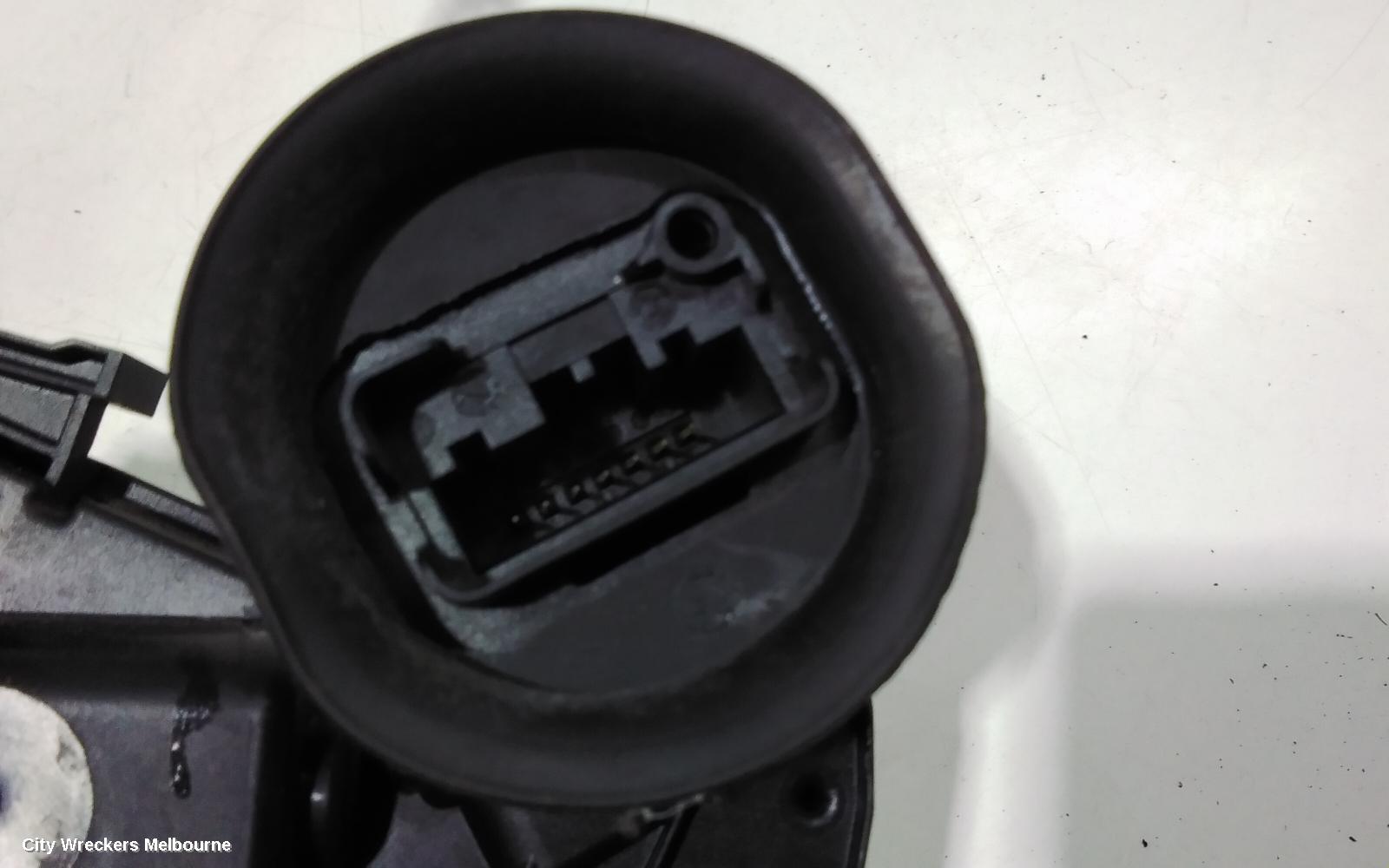 VOLKSWAGEN GOLF DOOR/BOOT/GATE LOCK, RIGHT REAR DOOR LOCK, GEN 6, HATCH, 10/2008 - 03/2013 - Image 3