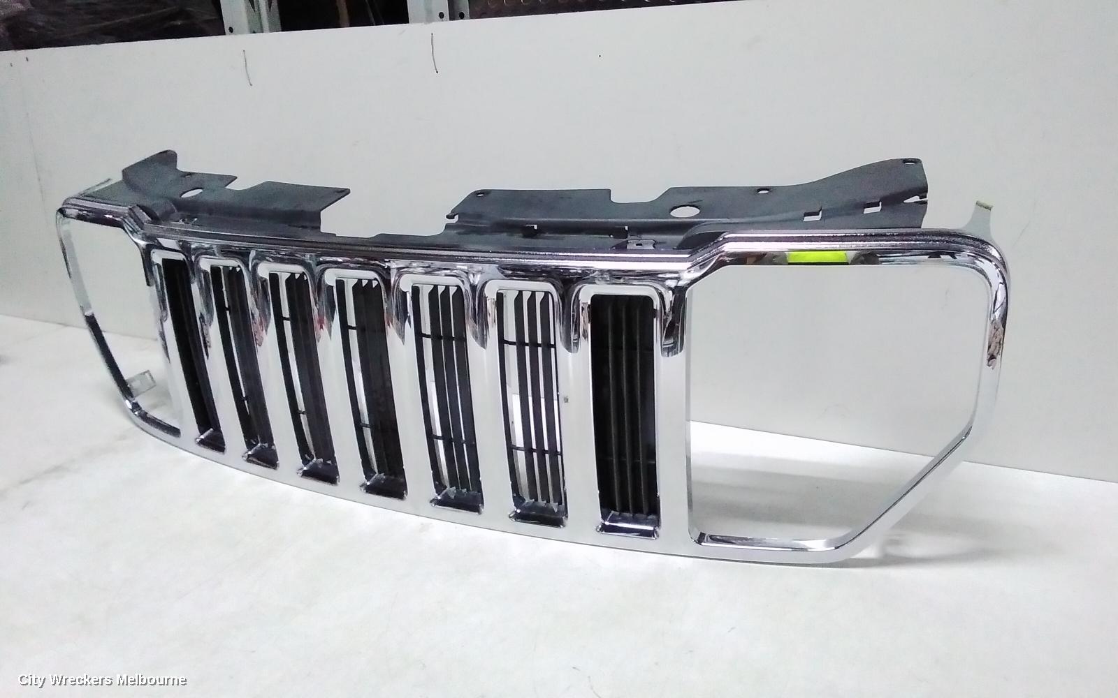 JEEP CHEROKEE GRILLE, KK, CHROME, 11/2007 - 10/2012 - Image 2
