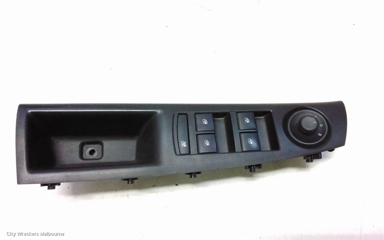 HOLDEN CRUZE PWR DR WIND SWITCH, RH FRONT (MASTER SWITCH), JH, 03/2011 - 01/2017 - Image 2