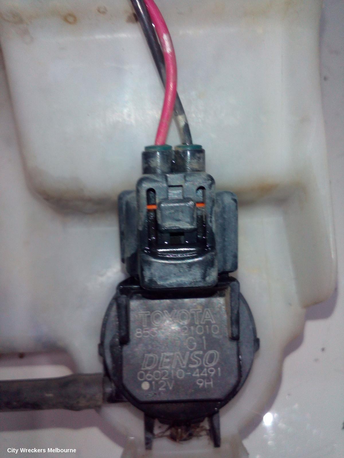 TOYOTA CAMRY WASHER BOTTLE, ACV40/AHV40, 06/2006 - 11/2011 - Image 3