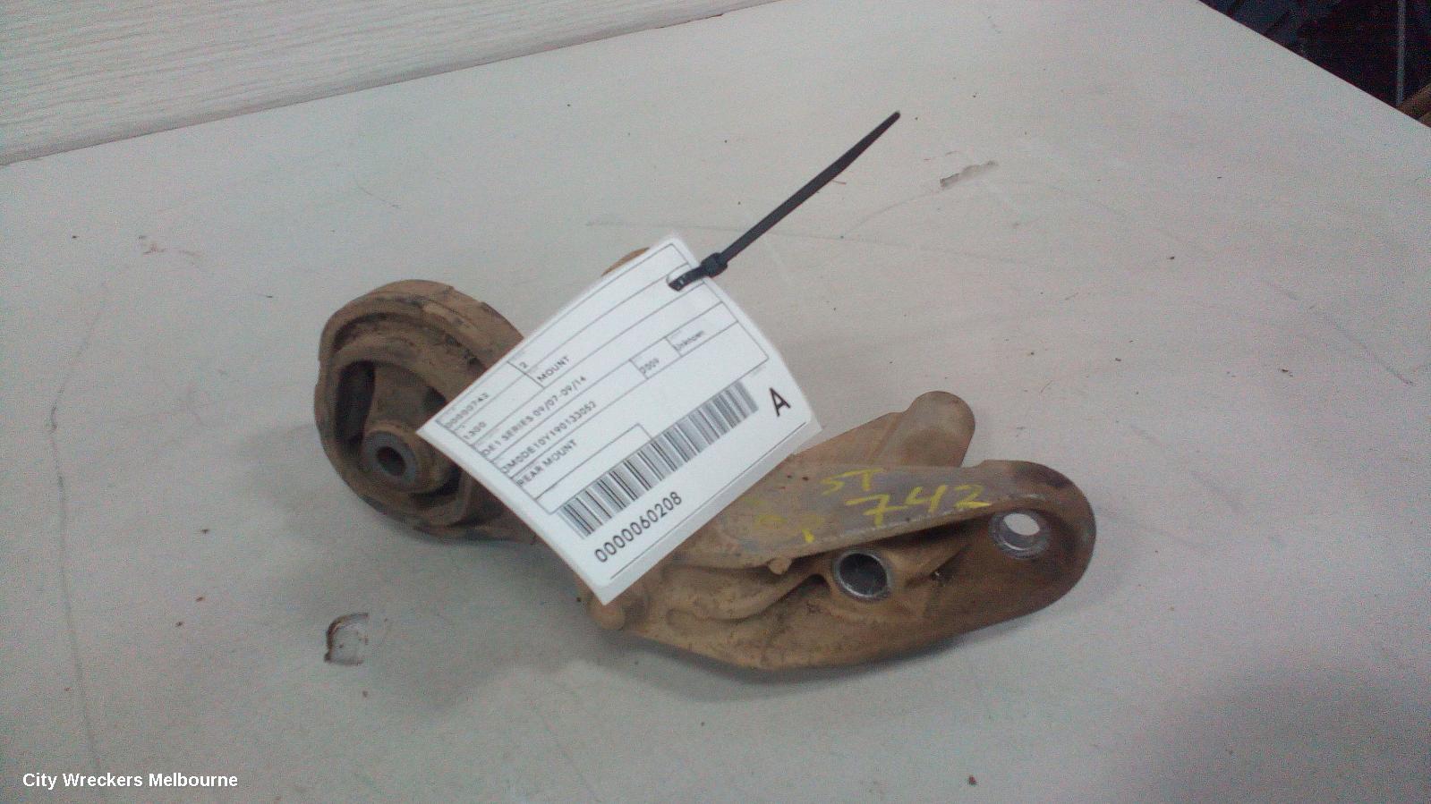 MAZDA 2 MOUNT, ZY, ENGINE MOUNT, REAR, AUTO T/M, PETROL, 1.5, DE SERIES, 09/2007 - 09/2014 - Image 1