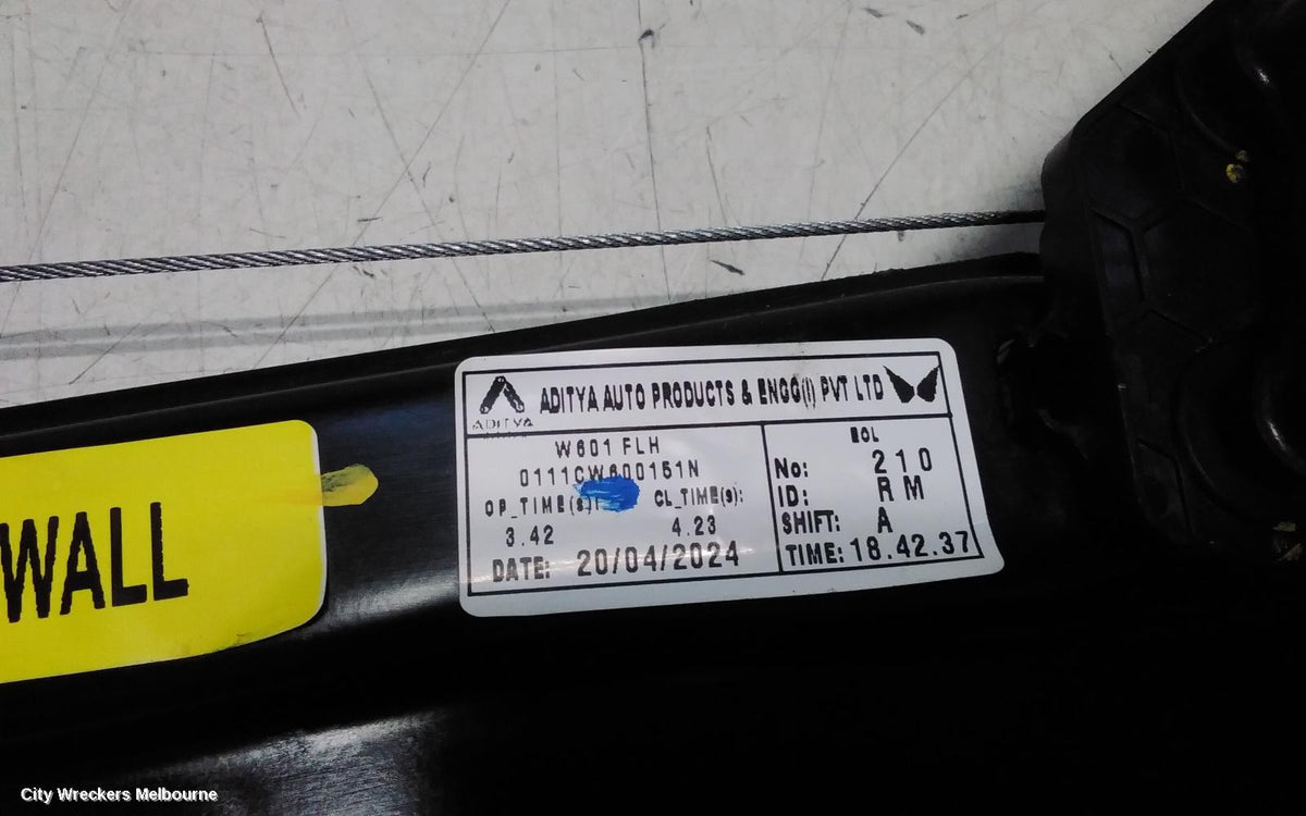 MAHINDRA XUV700 LEFT FRONT WINDOW REG/MOTOR, W601, 01/2023 ONWARDS - Image 2