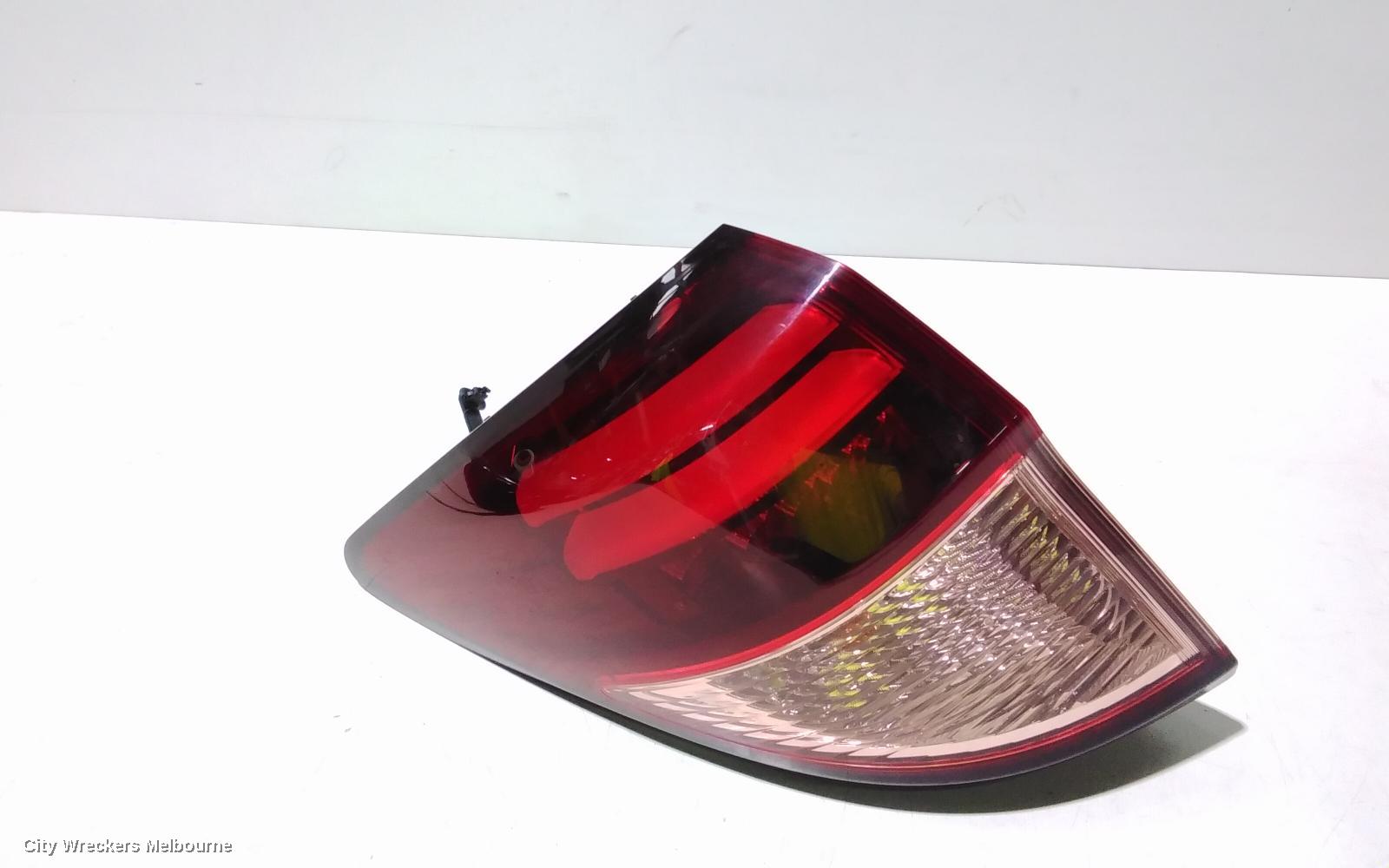 HONDA HRV LEFT TAILLIGHT, RU5, VTI-S/VTI-L, OPTICAL GUIDE TYPE, 12/2014 - 06/2018 - Image 3