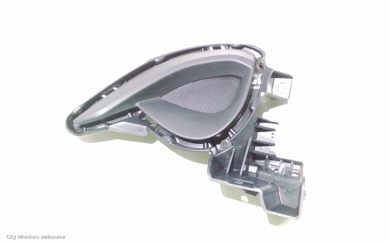MAZDA 2 LEFT INDICATOR/FOG/SIDE, BUMPER FOGLAMP, LED TYPE, DJ/DL, 04/2017 - 10/2019 - Image 2