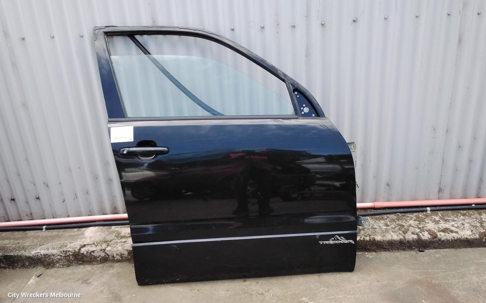 SUZUKI VITARA RIGHT FRONT DOOR, GRAND VITARA, JB-JT, 5DR WAGON, 04/2005 - 12/2018 - Image 1