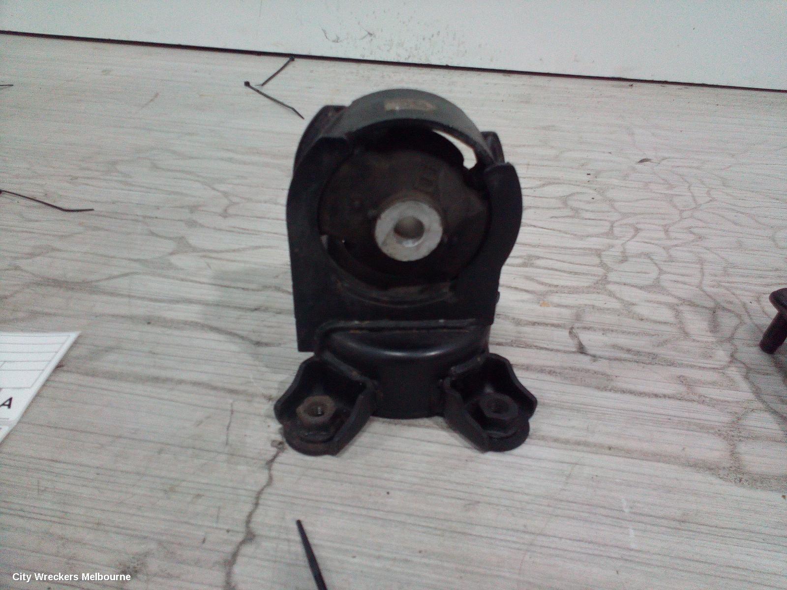 TOYOTA TARAGO MOUNT, XR50, 03/2006 - 06/2020 - Image 3
