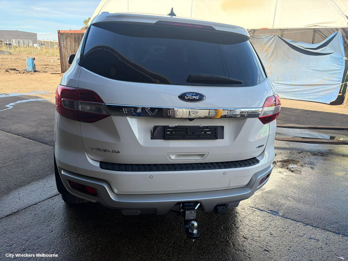 FORD EVEREST HEATER/AC CONTROLS, FRONT, HEATING/COOLING/STEREO CONTROL UNIT***USE STEREO/HEAD UNIT PART TYPE*** - Image 3