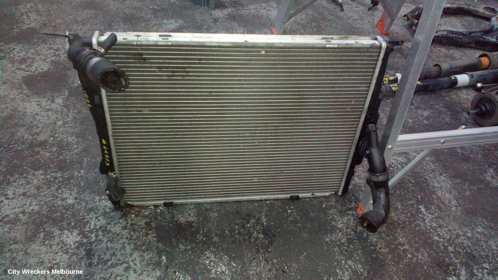 BMW 3 SERIES RADIATOR, MANUAL, 4CYL/6CYL, NON M3, E46, 09/1998 - 07/2006 - Image 2