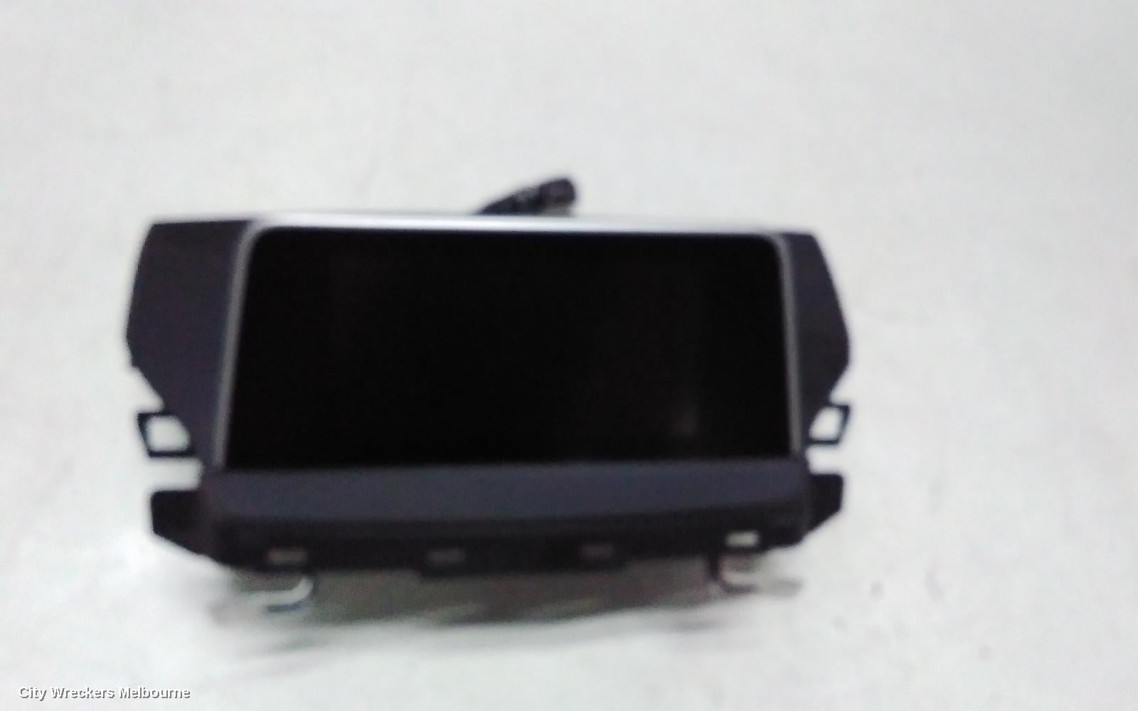 MITSUBISHI ECLIPSE CROSS RADIO/CD/DVD/SAT/TV, HEAD UNIT, W/ DISPLAY UNIT, 7IN TOUCHSCREEN, YA, 11/2017 - 09/2020 - Image 1