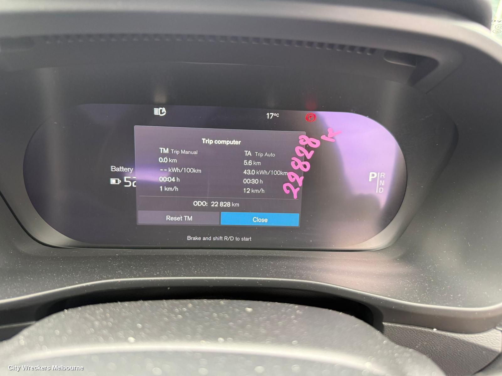 VOLVO XC40 INSTRUMENT CLUSTER, PETROL, 2.0, AUTO T/M, 02/2018 ONWARDS - Image 2