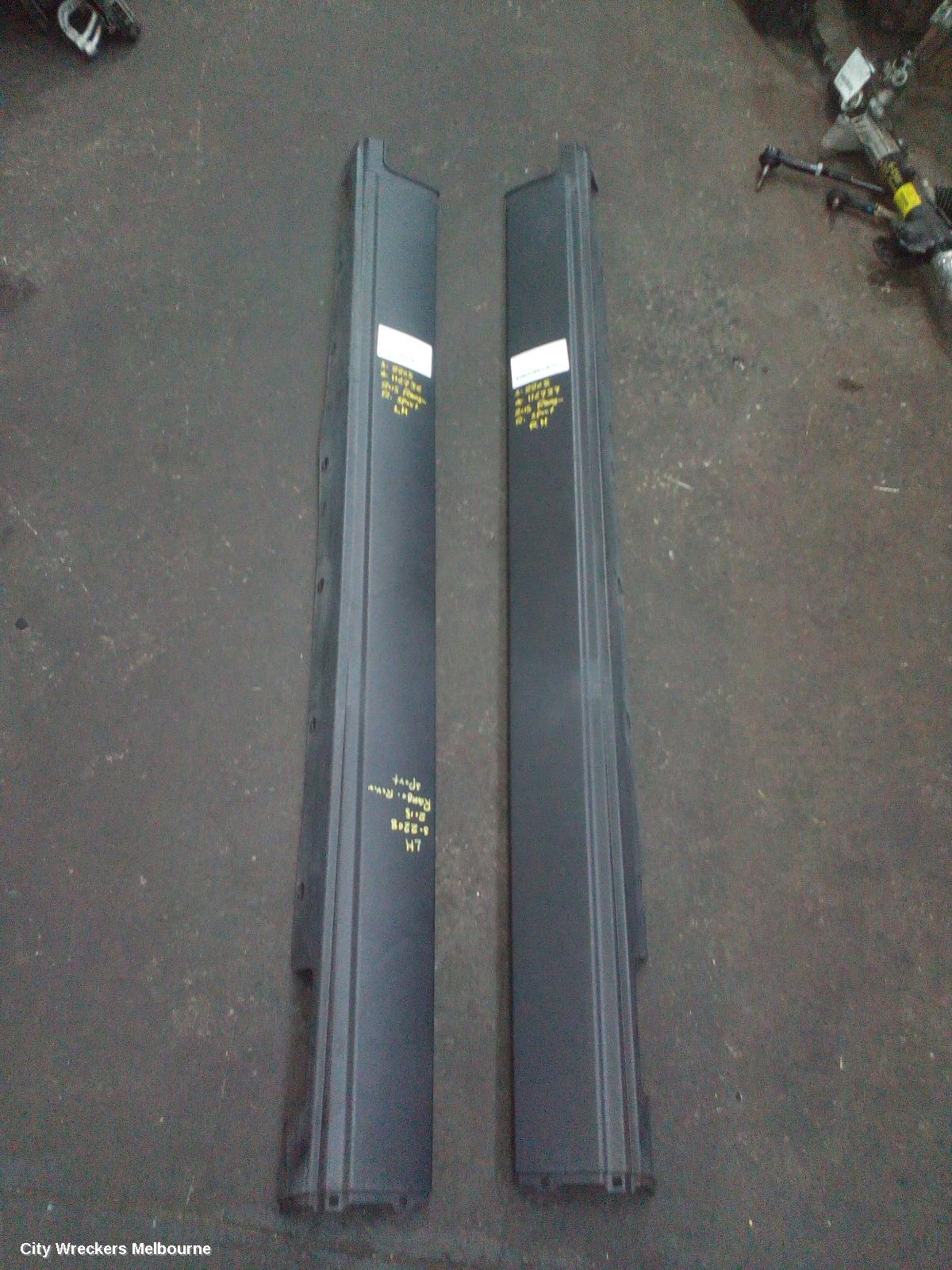 LAND ROVER RANGEROVER SPORT SIDE STEP/SKIRT, L494, SKIRT, LH SIDE, 06/2013 - 04/2022 - Image 3