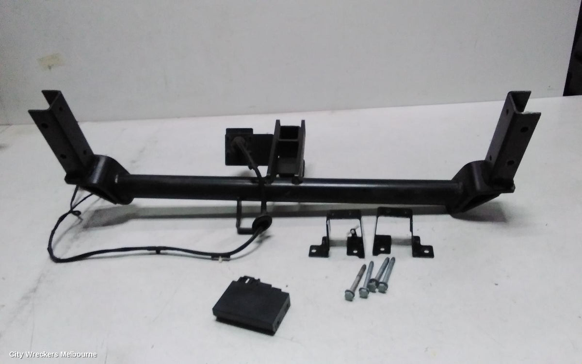 PORSCHE MACAN TOWBAR, 95B, 06/2014 - 12/2025 - Image 2