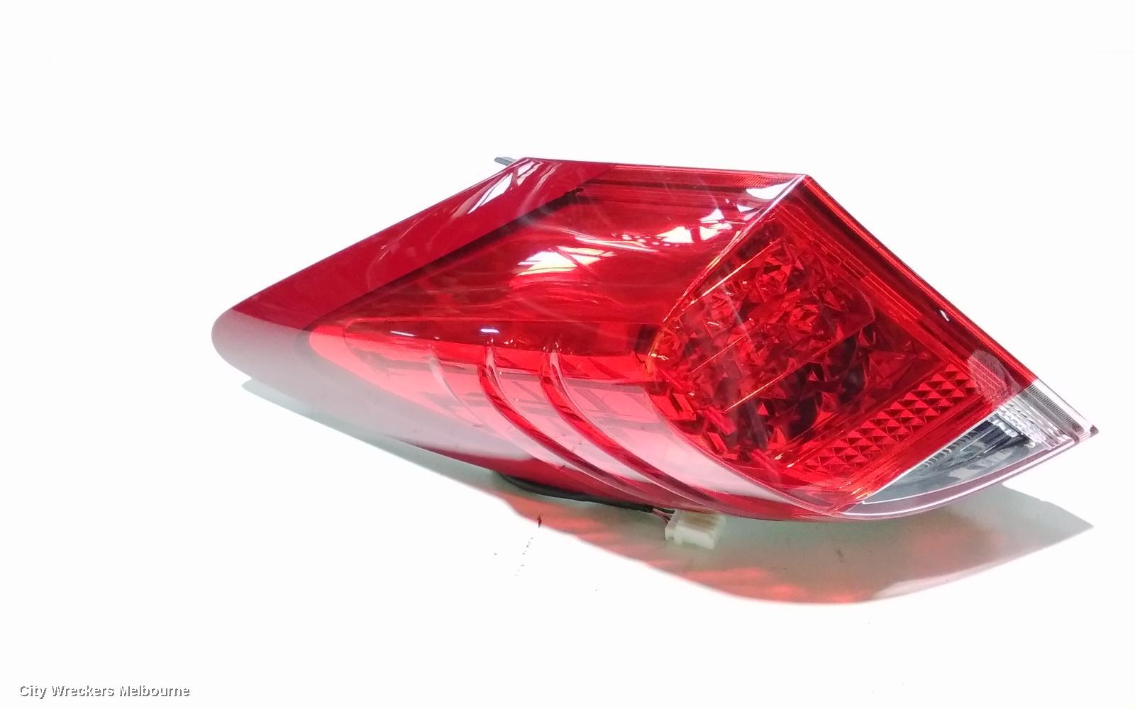 HONDA CIVIC LEFT TAILLIGHT, 9TH GEN, HATCH (VIN SHHFK), 06/2012 - 03/2015 - Image 2