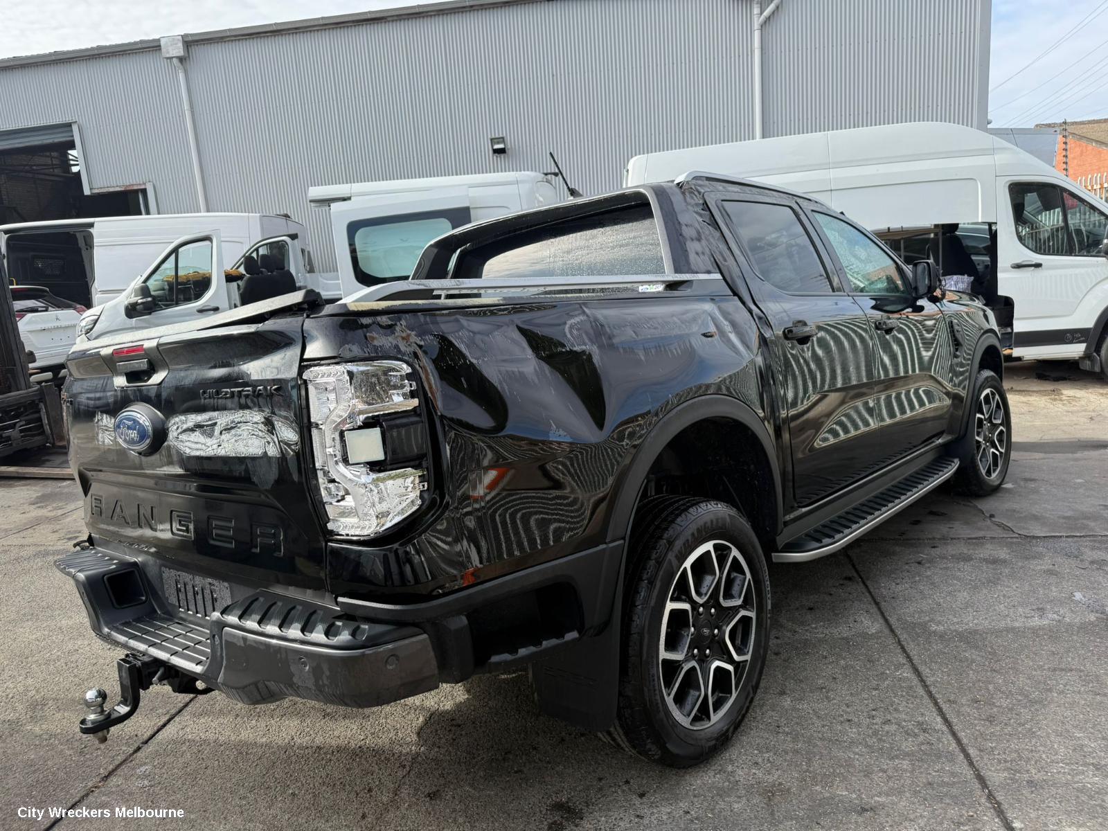 FORD RANGER LEFT REAR DOOR/SLIDING, RA, DUAL CAB, 05/2022 ONWARDS - Image 3