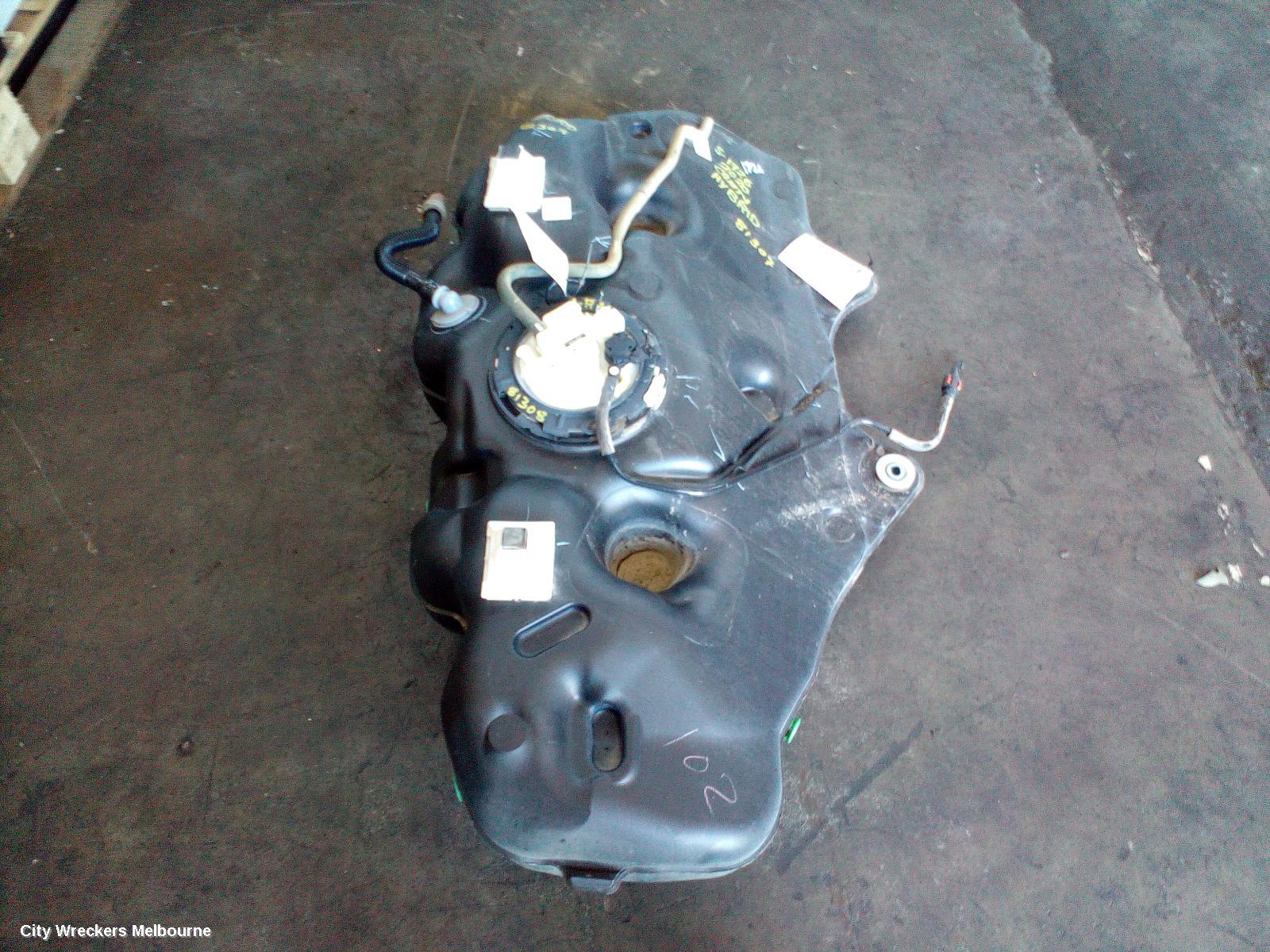 TOYOTA CAMRY FUEL TANK, XV70, PETROL, PLASTIC TYPE, 09/2017 ONWARDS - Image 3
