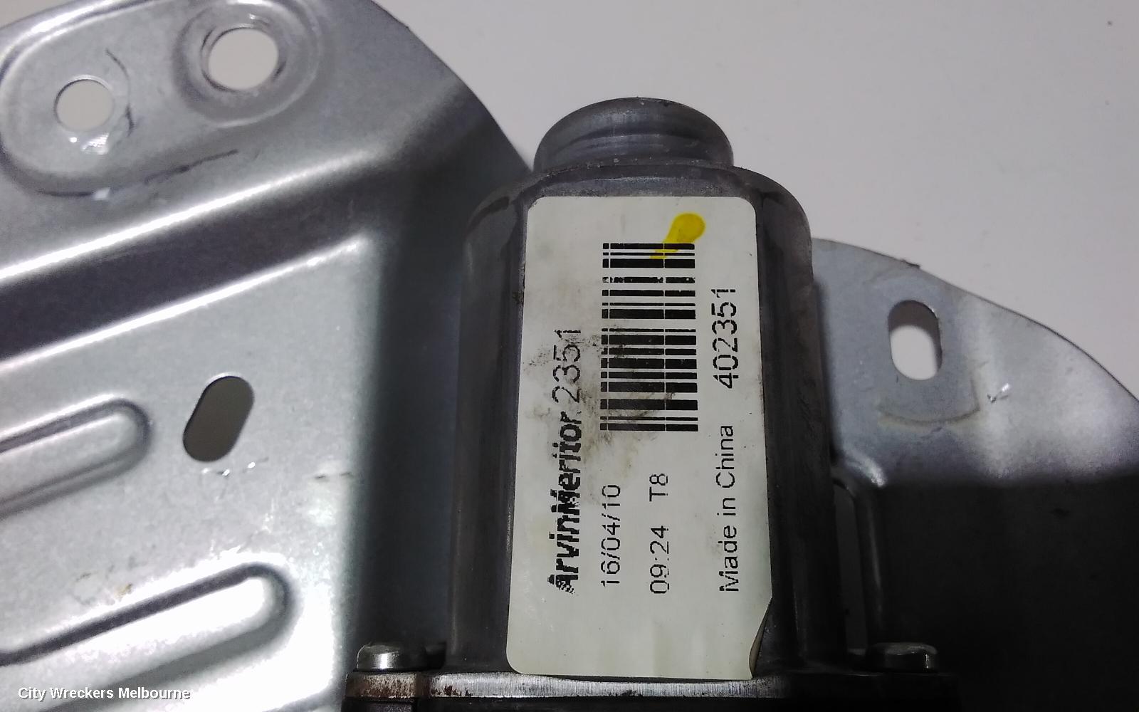 KIA SPORTAGE LEFT FRONT WINDOW REG/MOTOR, SL, DOOR REG & MOTOR ASSY, 05/2010 - 10/2015 - Image 3