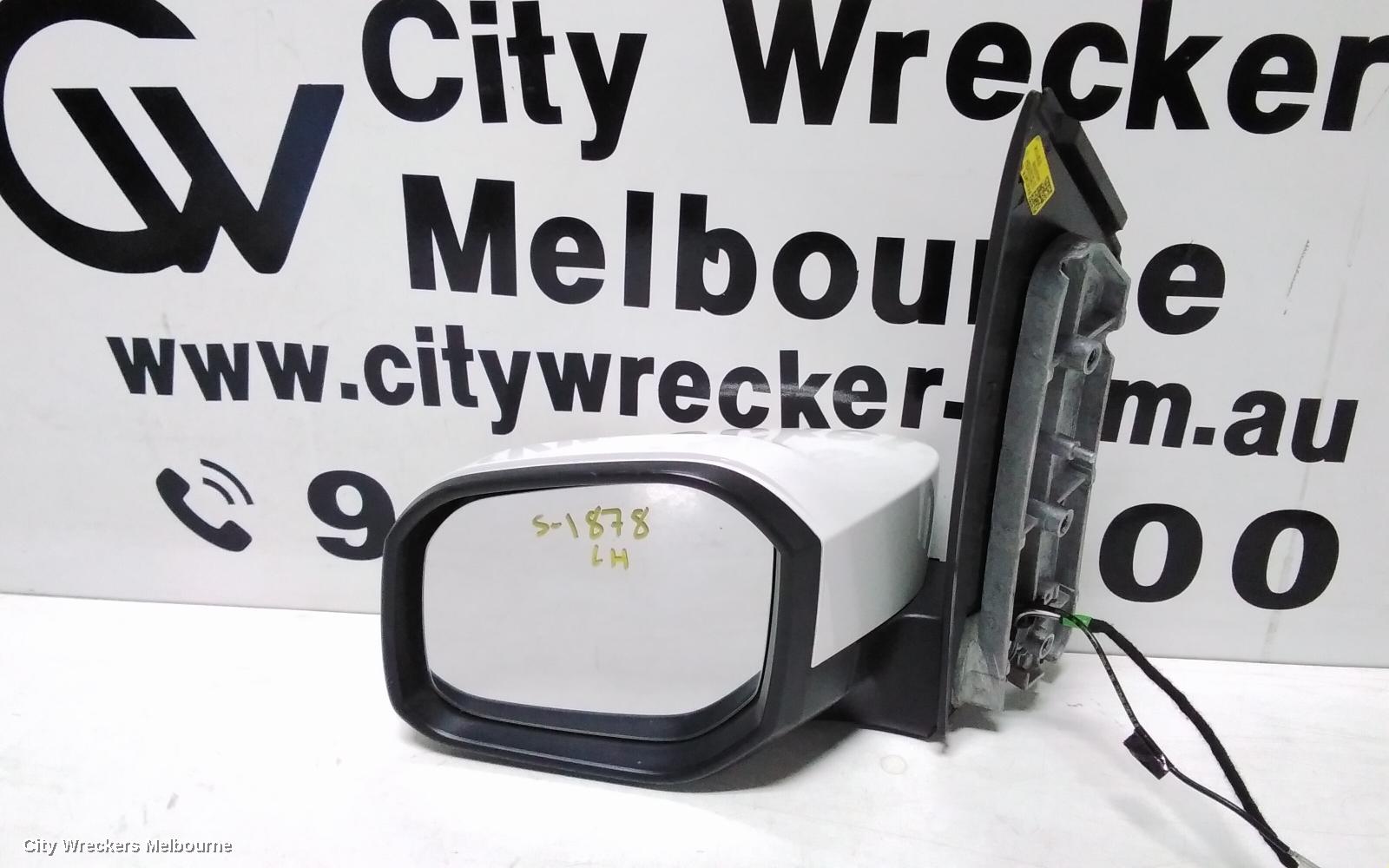 VOLKSWAGEN CADDY LEFT DOOR MIRROR, 2KN, POWER, 07/2015 - 02/2021 - Image 3