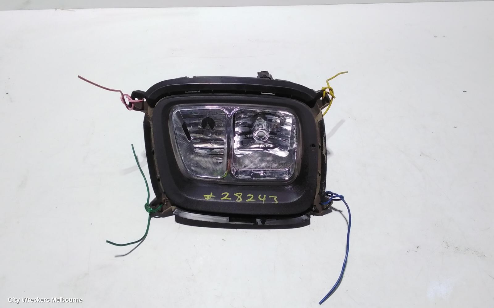 KIA SORENTO LEFT INDICATOR/FOG/SIDE, BUMPER FOGLAMP, XM, 10/2012 - 12/2014 - Image 3
