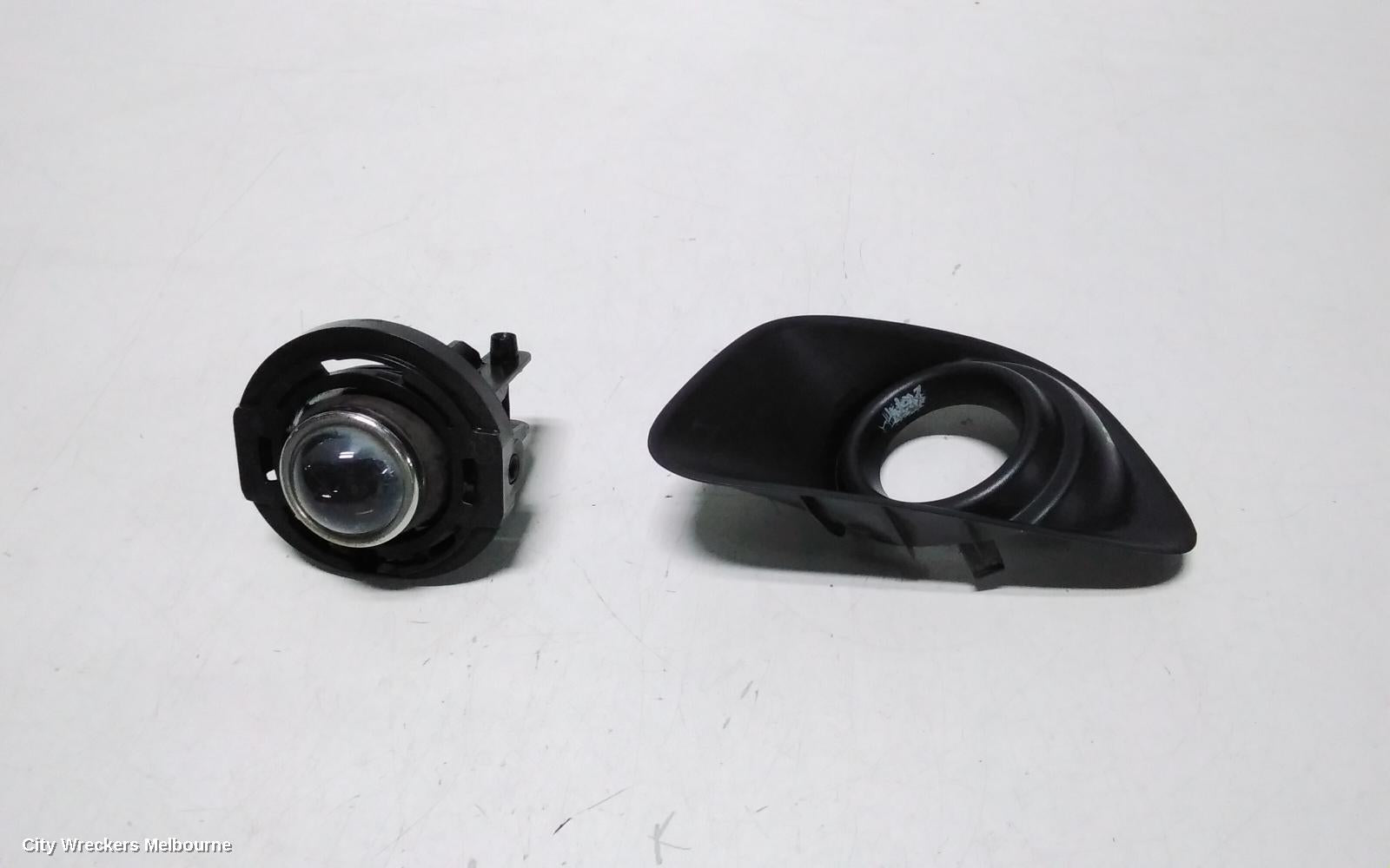 JEEP COMPASS RIGHT INDICATOR/FOG/SIDE, BUMPER FOGLAMP, MK, 07/2011 - 06/2013 - Image 3