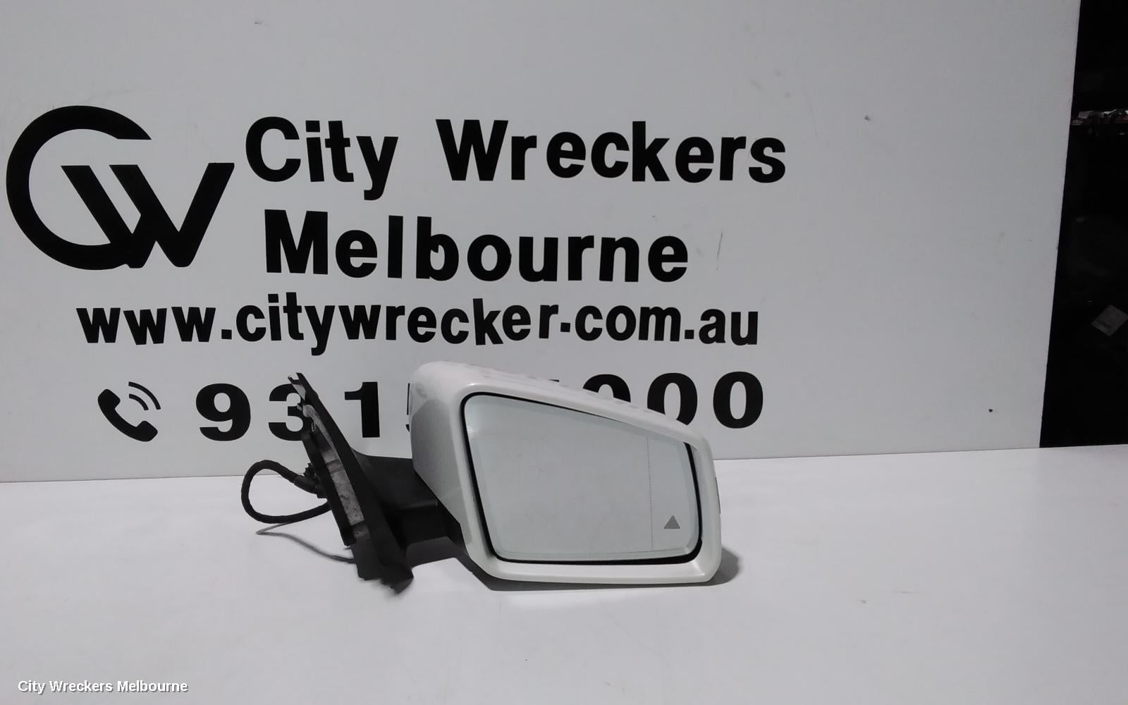 MERCEDES C CLASS RIGHT DOOR MIRROR, C204, POWER FOLD, AUTO DIM, W/ BLIND SPOT, NON MEMORY TYPE, (2 PLUG 04/2010 WIRE), 05/2011 - 04/2015 - Image 3