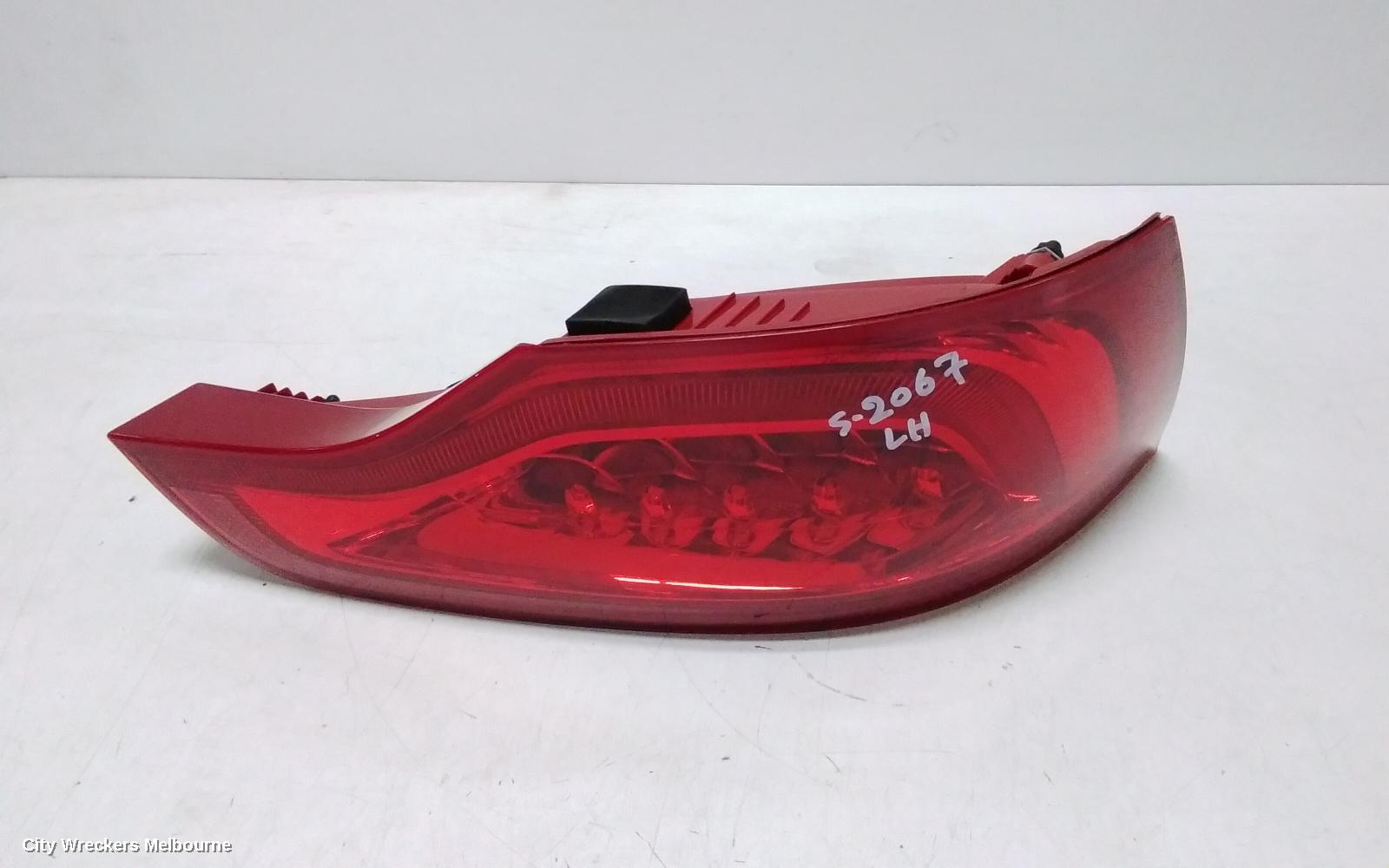 AUDI Q7 LEFT TAILLIGHT, 4L, IN TAILGATE, 10/2009 - 08/2015 - Image 2