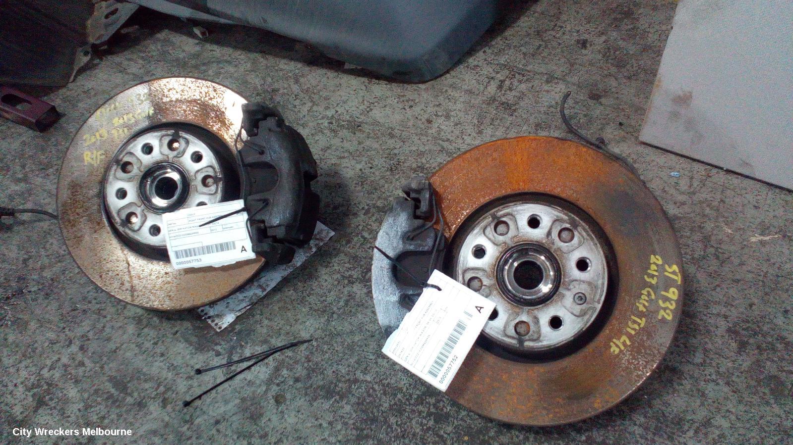 VOLKSWAGEN GOLF LEFT FRONT HUB ASSEMBLY, GEN 6, 4 BOLT TYPE, 03/2009 - 05/2015 - Image 1