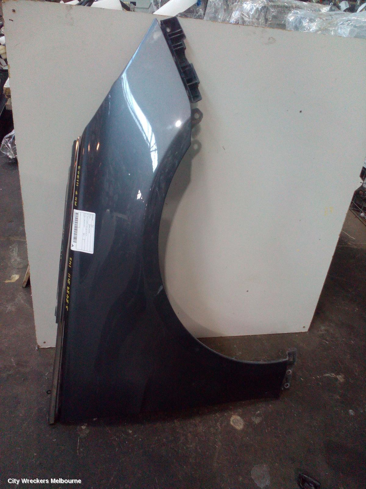 HYUNDAI I45 RIGHT GUARD, YF, NON FLASHER TYPE, 02/2010 - 04/2014 - Image 1