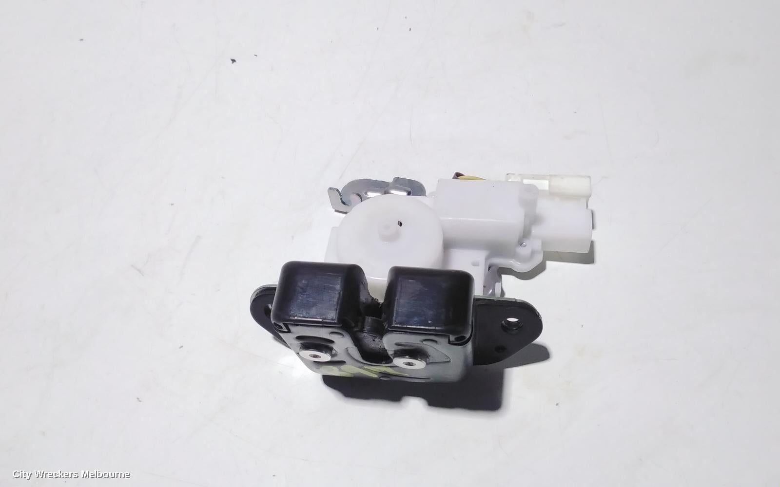 HONDA HRV DOOR/BOOT/GATE LOCK, TAILGATE LOCK, RU5, 12/2014 ONWARDS - Image 1