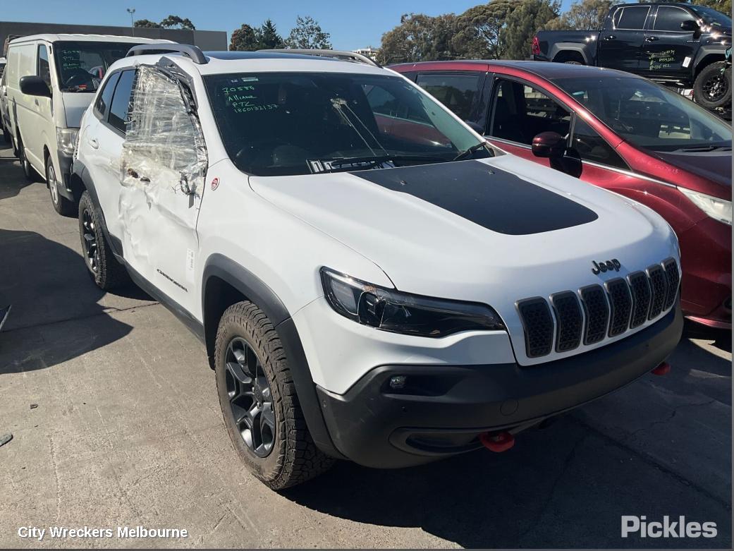 JEEP CHEROKEE RIGHT GUARD, KL, 04/2018 - 11/2022 - Image 3