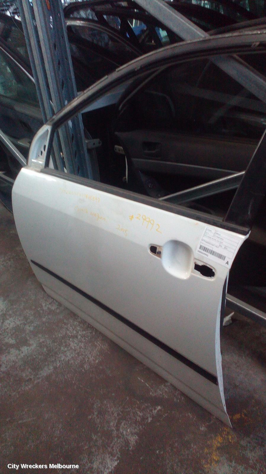 TOYOTA COROLLA LEFT FRONT DOOR, ZZE122 (JAPAN-VIN JTD), 12/2001 - 04/2007 - Image 2