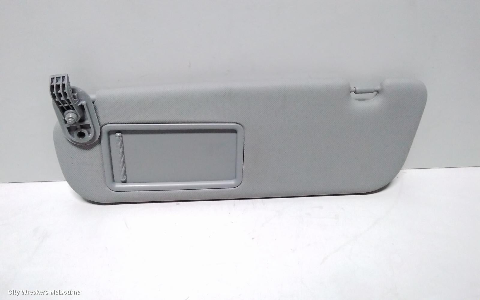 HYUNDAI VELOSTER SUNVISOR, FS, LH SIDE, GREY, W/ MIRROR & LAMP TYPE, 12/2011 - 02/2018 - Image 2