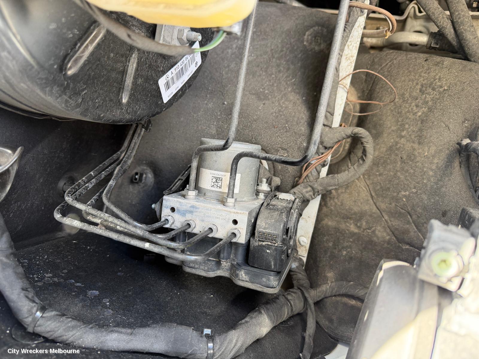MERCEDES SPRINTER ABS PUMP/MODULATOR, VS30, 05/2018 ONWARDS - Image 1