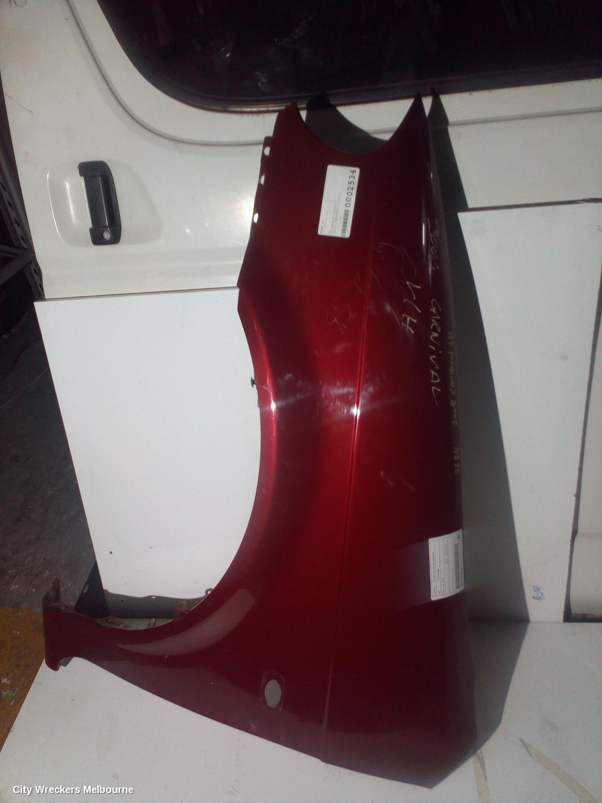 KIA CARNIVAL/GRAND CARNIVAL LEFT GUARD, KV SII, 12/2001 - 09/2006 - Image 2