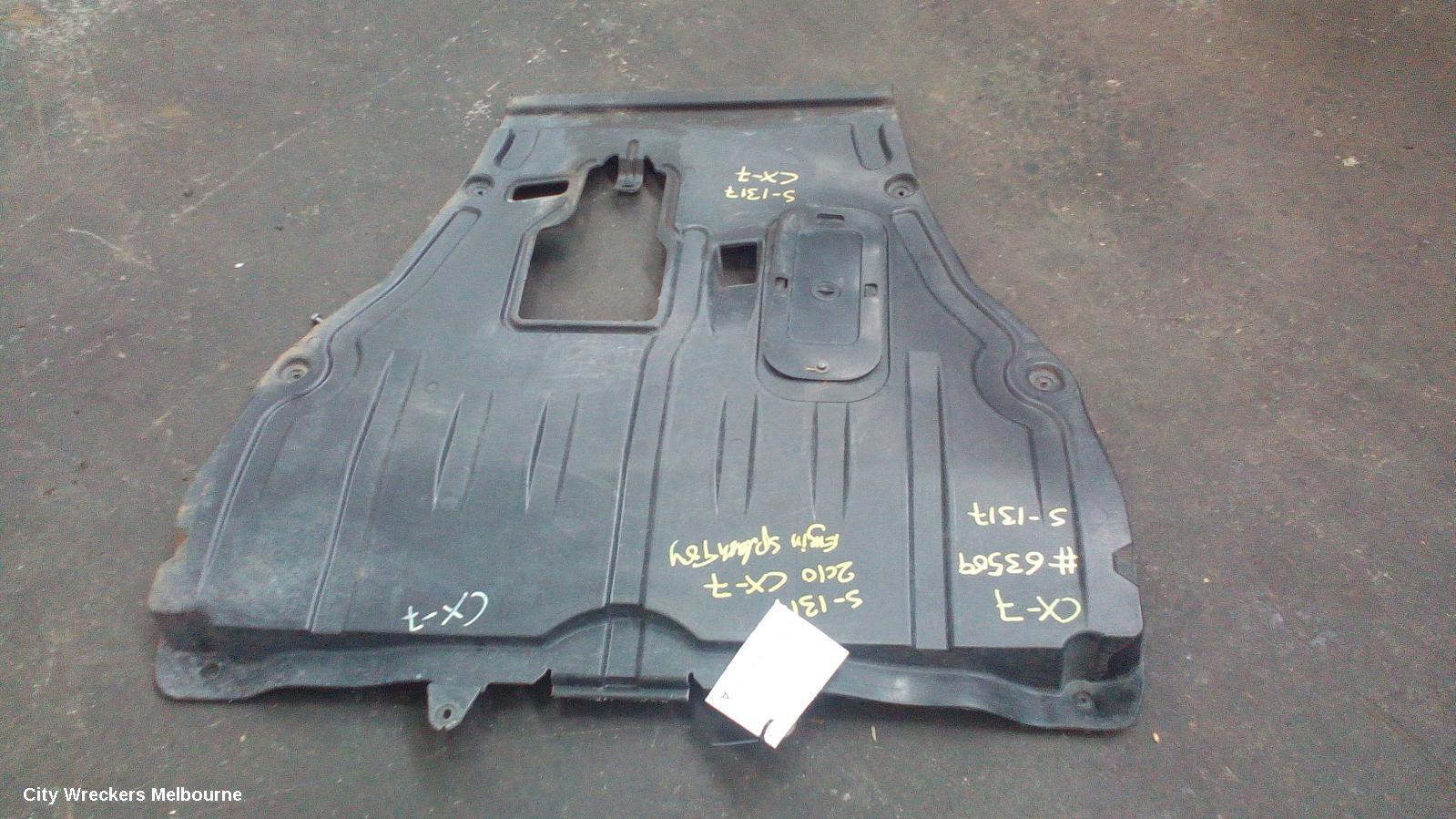 MAZDA CX7 LOWER ENGINE SPLASH TRAY - Image 2