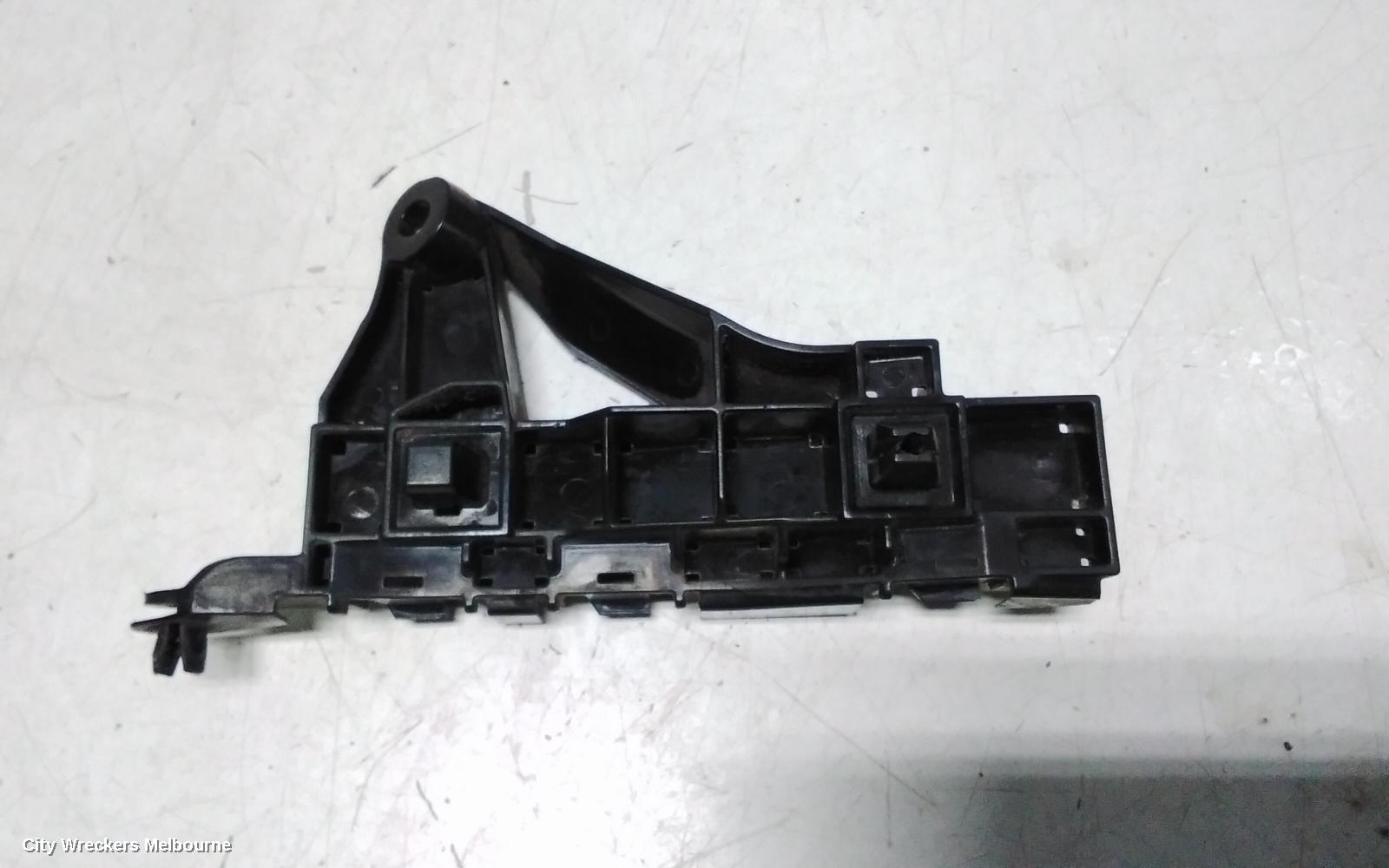 HONDA JAZZ, GE 08/2008 ONWARDS06-14, RHF RETAINER : 109489 - Image 2