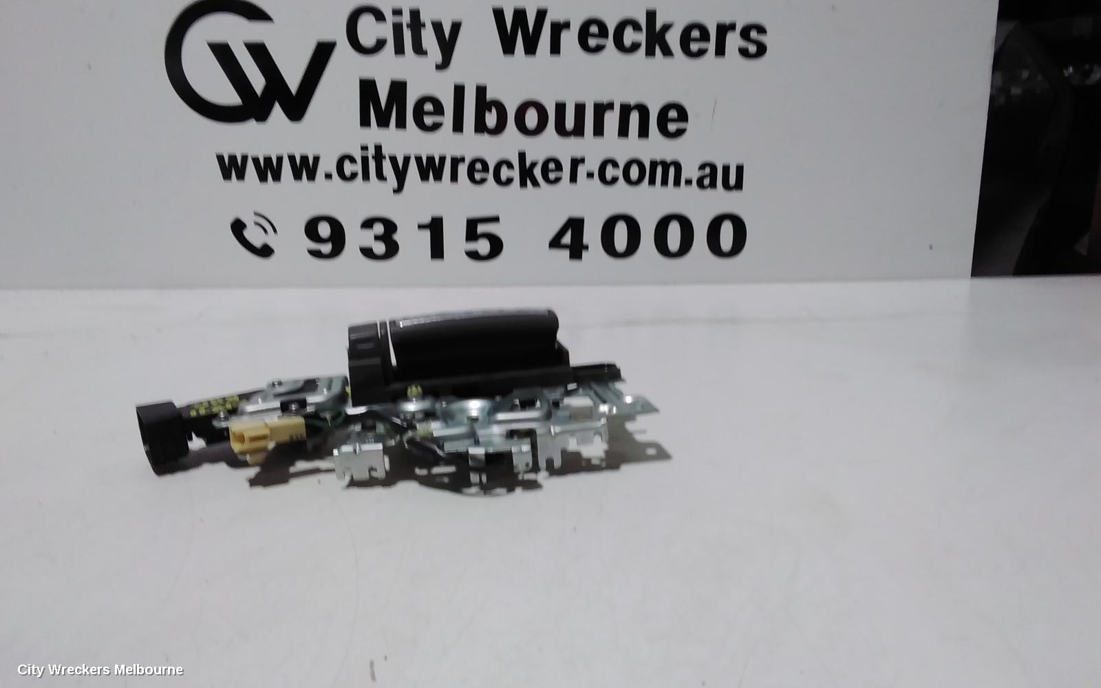 TOYOTA ESTIMA DOOR HANDLE, INNER, RH REAR, XR50, 05-19 (IMPORT) - Image 2