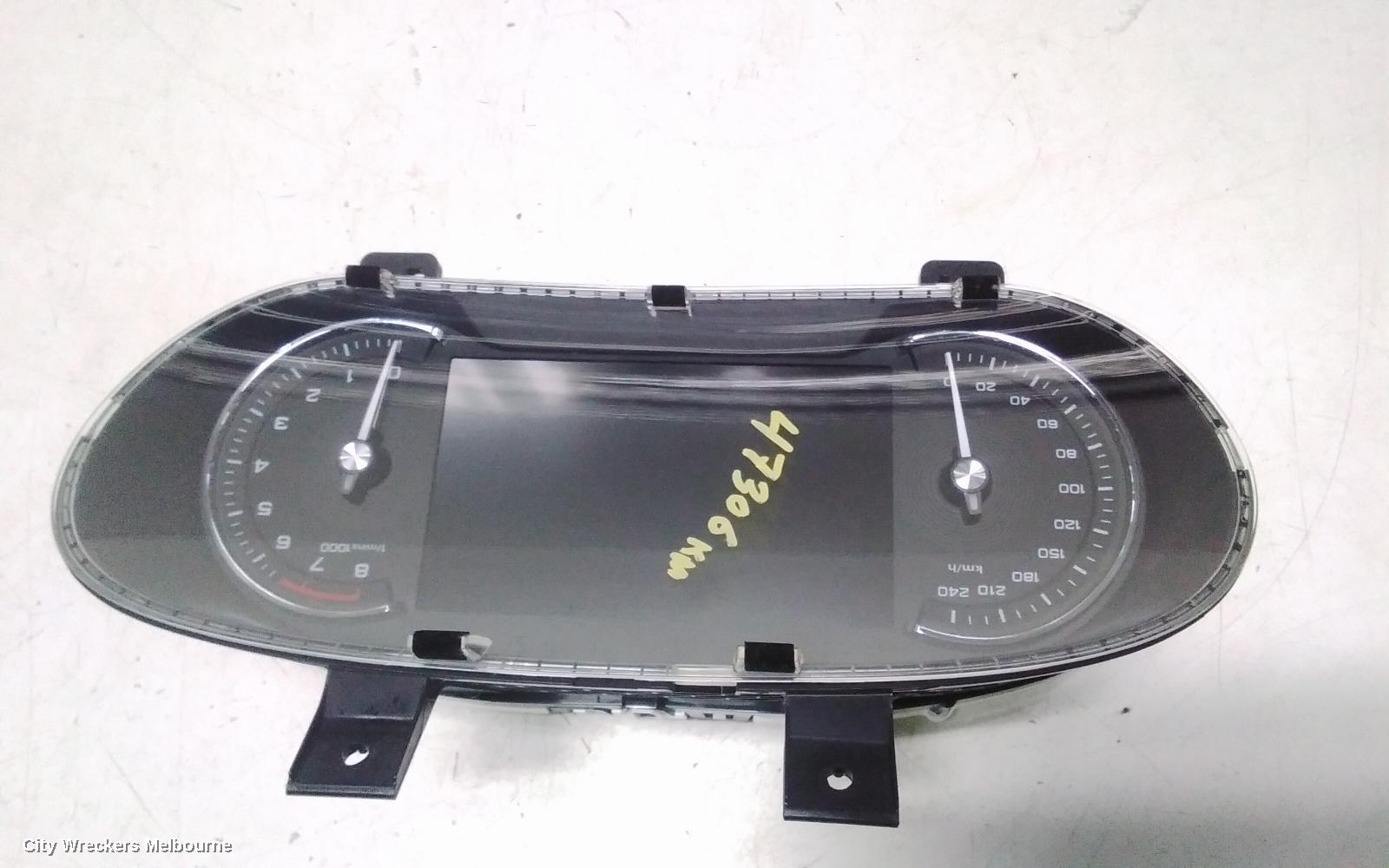 MG HS INSTRUMENT CLUSTER, PETROL, AUTO T/M, SAS23, 09/2019 ONWARDS - Image 2