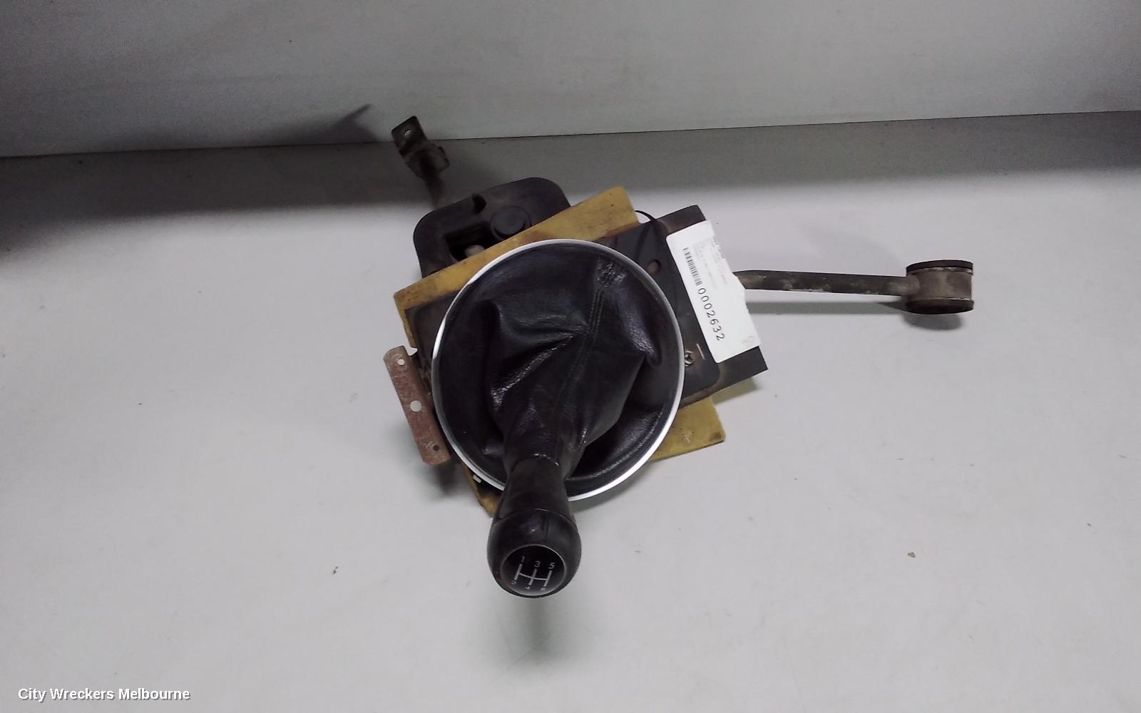 SUBARU LIBERTY GEAR STICK/SHIFTER, GEAR SHIFTER, MANUAL T/M, 5 SPEED, 4TH GEN, 09/2003 - 09/2009 - Image 3