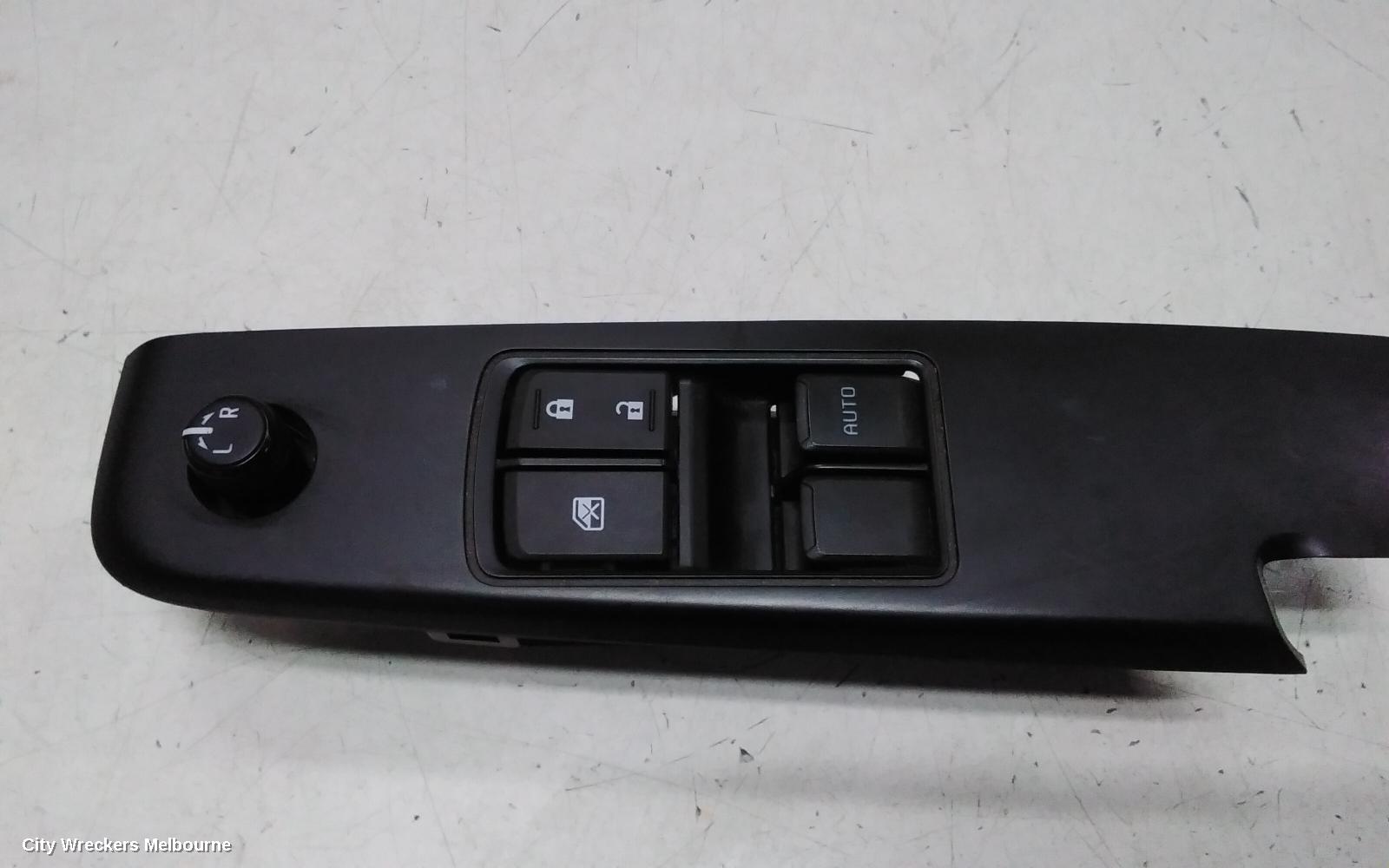ISUZU DMAX PWR DR WIND SWITCH, RH FRONT (MASTER SWITCH), 2 DOOR, RG, 07/2020 ONWARDS - Image 3