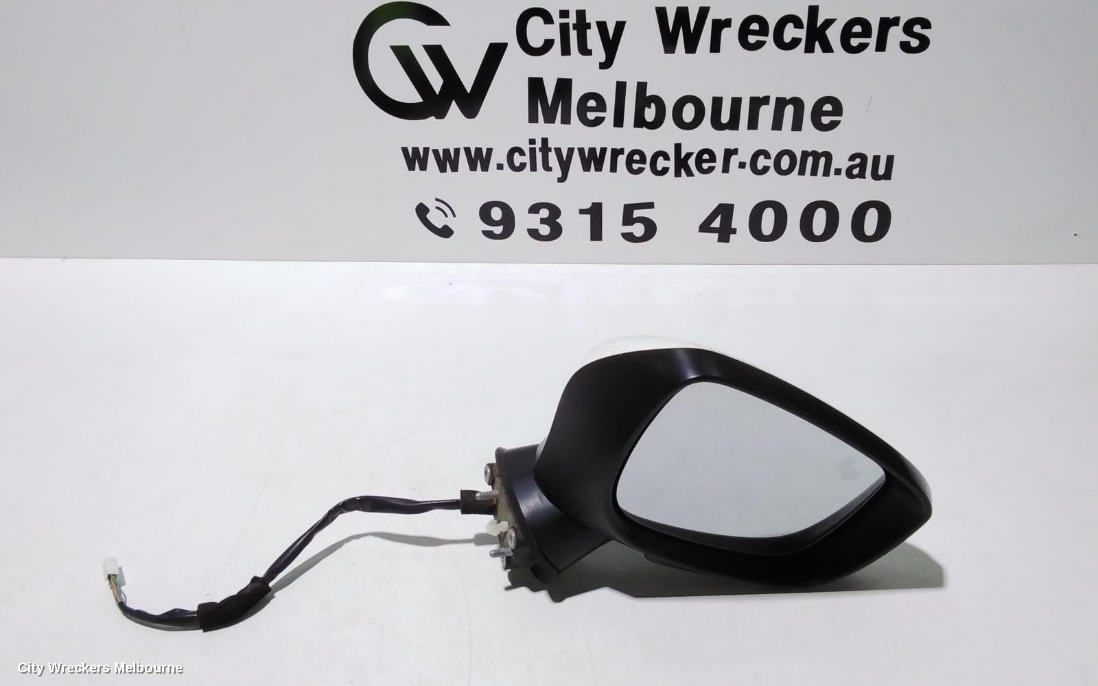 MAZDA CX3 RIGHT DOOR MIRROR, DK, BODY COLOURED, NON ELECTRIC POWER FOLDING, NON HEATED, W/ BLIND SPOT, NON CAMERA TYPE, 06/2018 ONWARDS - Image 1