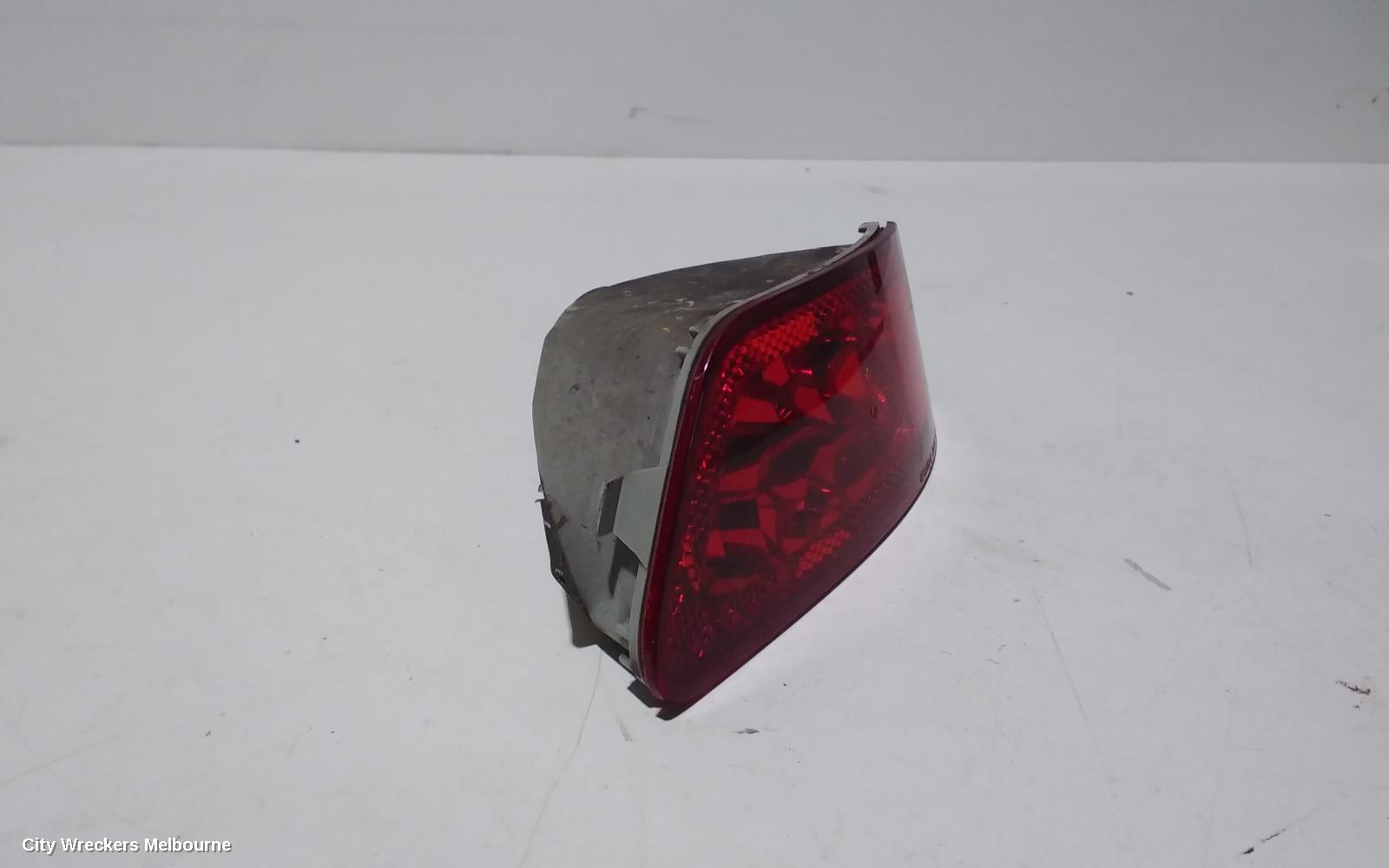 DODGE JOURNEY LEFT TAILLIGHT, BUMPER REFLECTOR, JC, 07/2011 - 12/2016 - Image 2