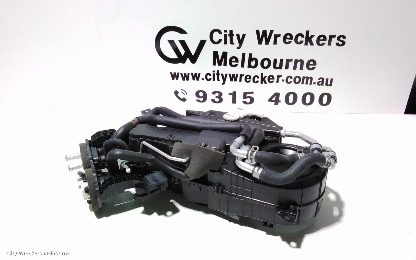 TOYOTA KLUGER HEATER CORE/BOX, GSU50/GSU55, CLIMATE CONTROL TYPE, 03/2014 - 02/2021 - Image 1