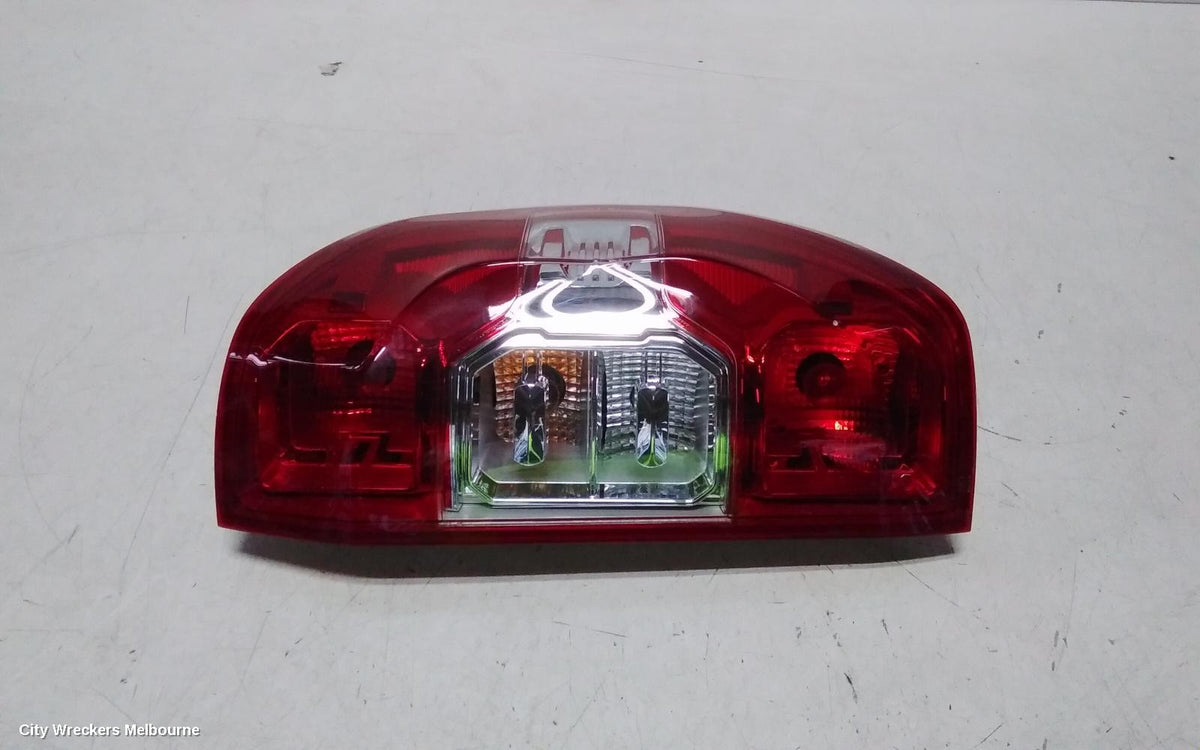 LDV T60 RIGHT TAILLIGHT, SK8C, IN BODY, UTE, 07/2017 - 07/2021 - Image 1