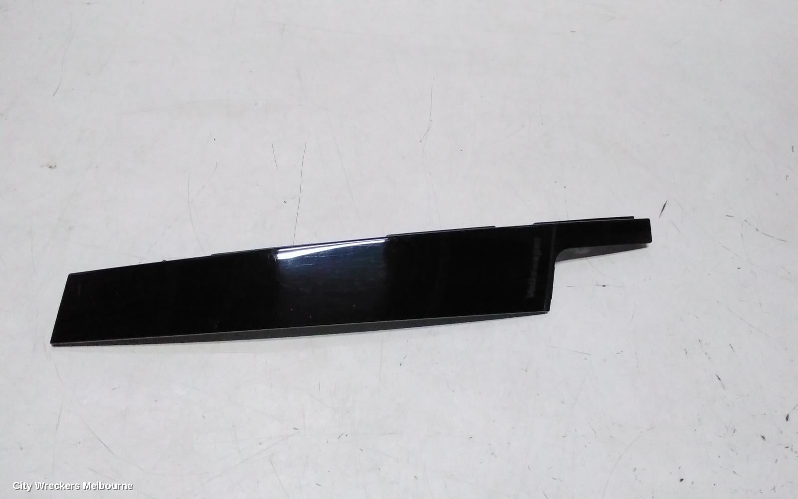 VOLKSWAGEN GOLF, GEN 8, 09/2020 ONWARDS, 5H4837902B DOOR TRIM OUTSIDE PANEL RIGHT FRONT: 145134 - Image 1