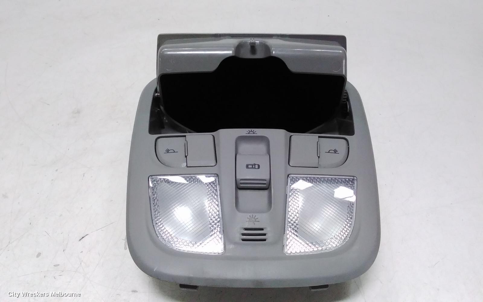 LDV G10 COURTESY LIGHT, FRONT, STANDARD TYPE, SV7A/SV7C, WAGON/VAN, 04/2015 ONWARDS - Image 3