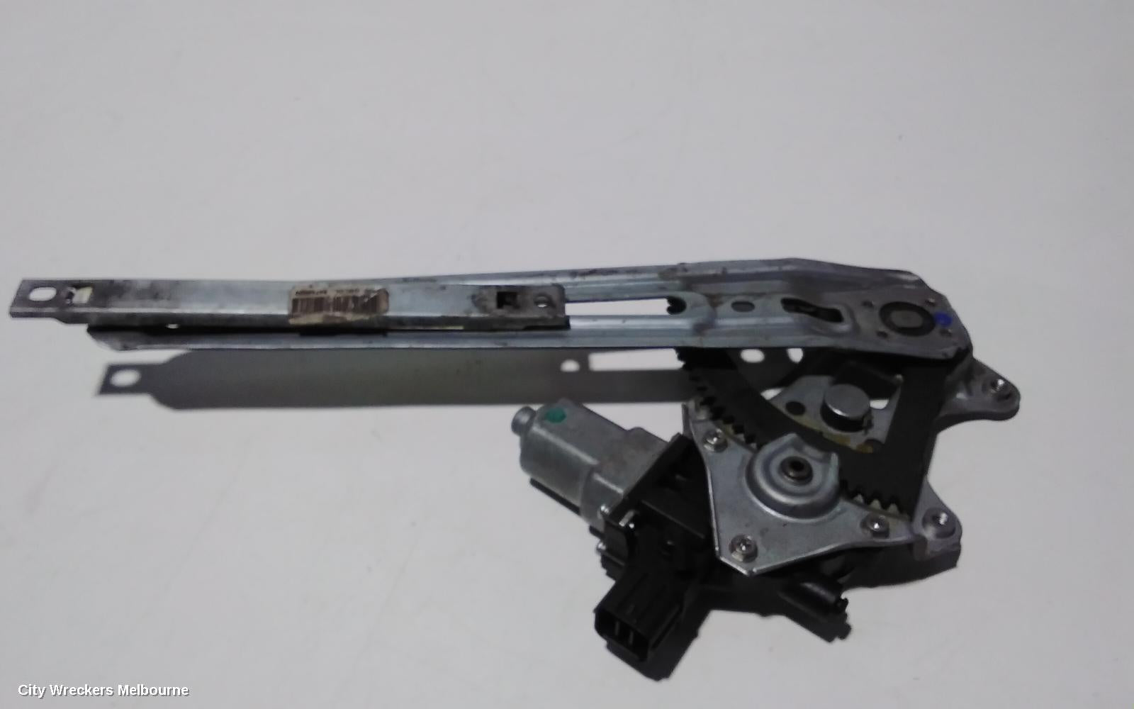 HOLDEN COLORADO RIGHT REAR WND REG/MOTOR, RG, 2 PIN TYPE, 06/2012 - 06/2016 - Image 2