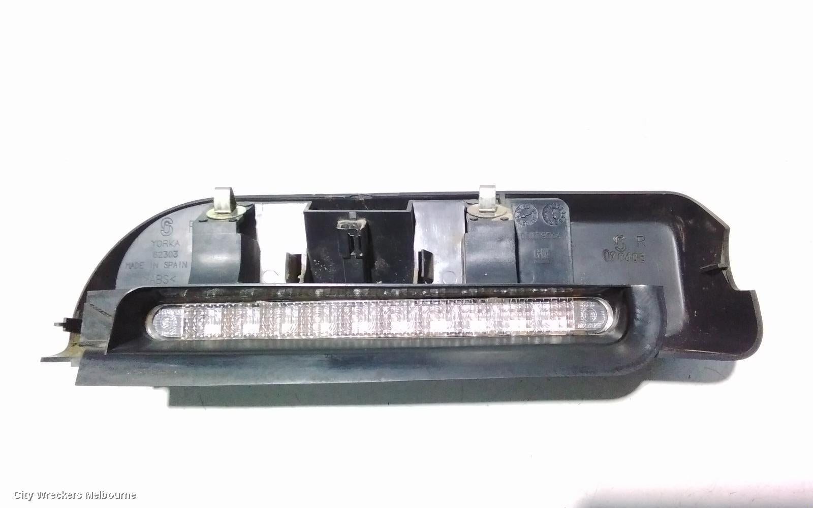 HOLDEN BARINA HIGH LEVEL STOPLIGHT, XC COMBO VAN 03/2001 - 09/2011 - Image 2
